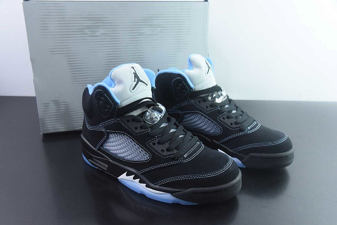 Air Jordan 5 “Black/University Blue” DD0587-008
