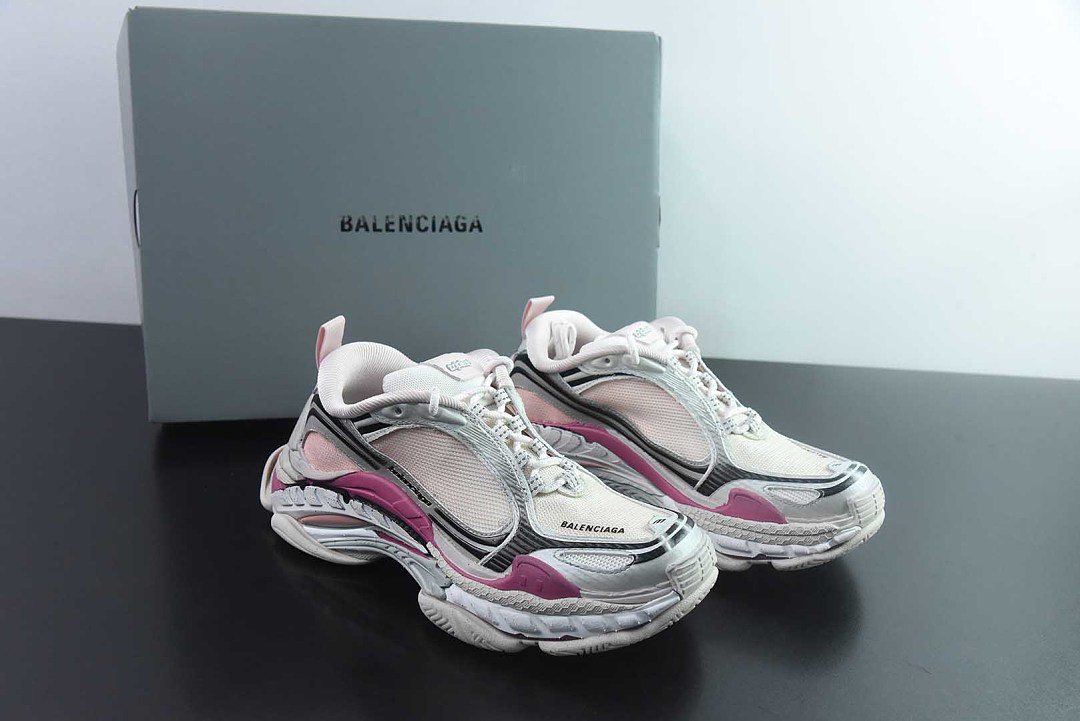 BC TRIPLE S TRAINER