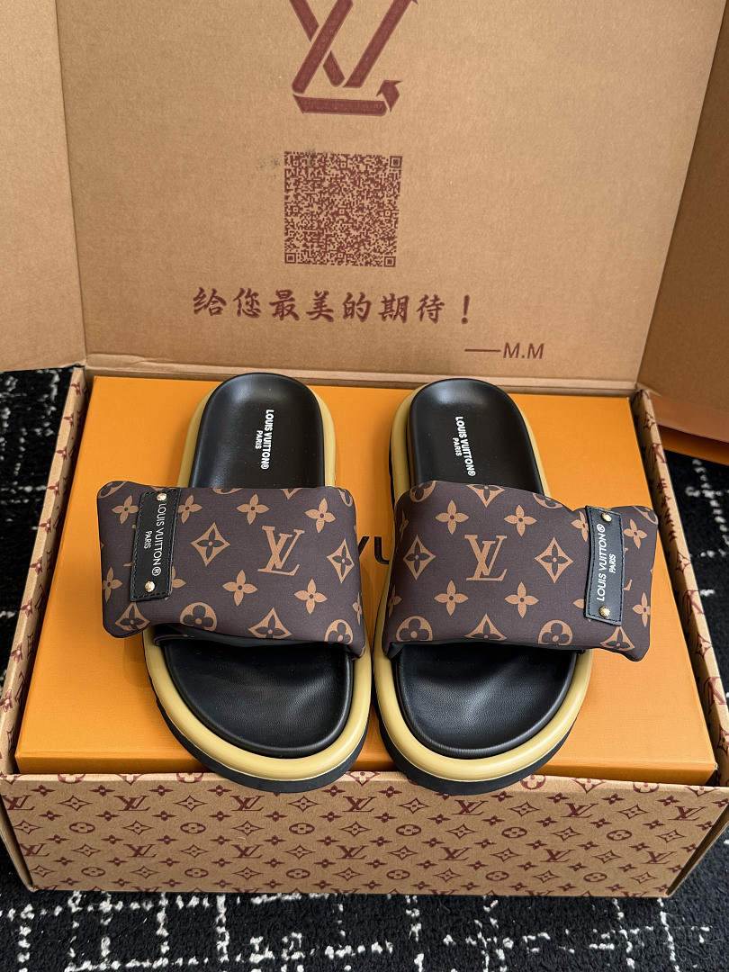 LVT SANDALS