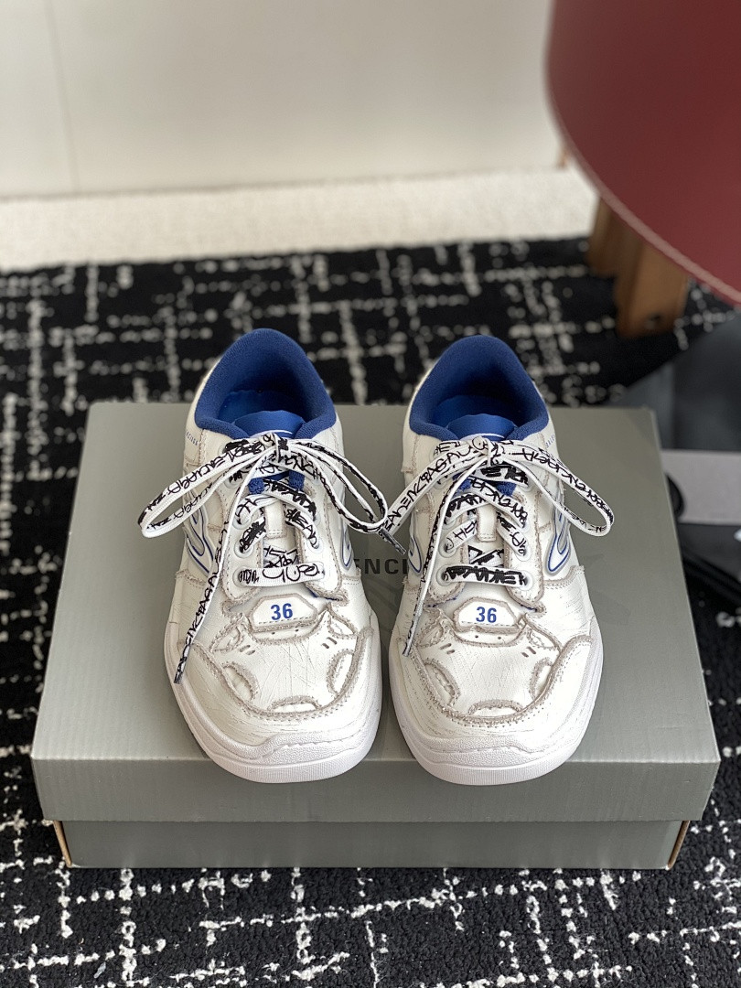 BC SNEAKERS