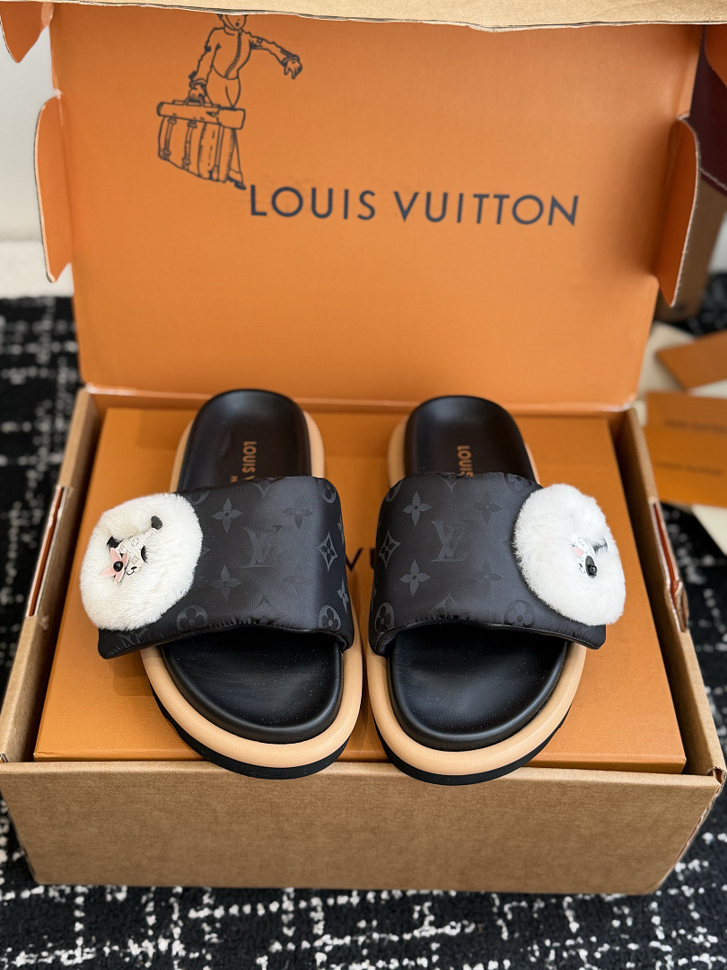 LVT SANDALS