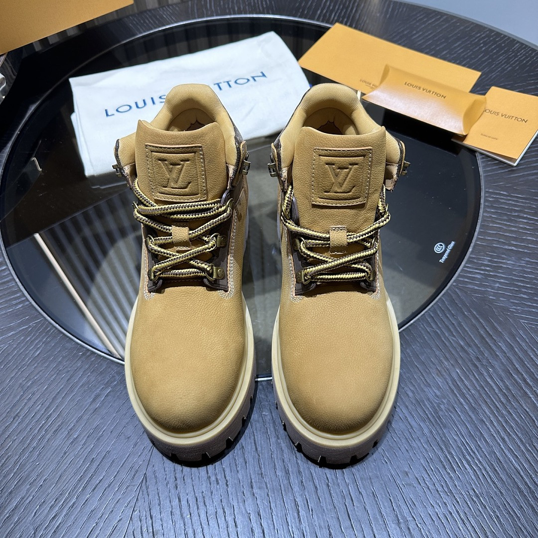 LVT BOOTS