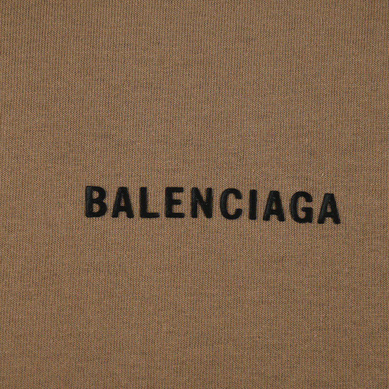 Ba*len*cia*ga clothes