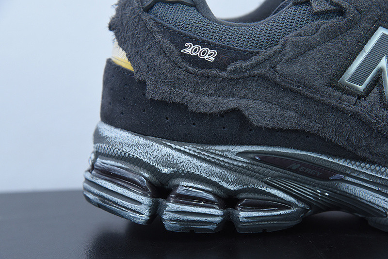 new balance sneaker