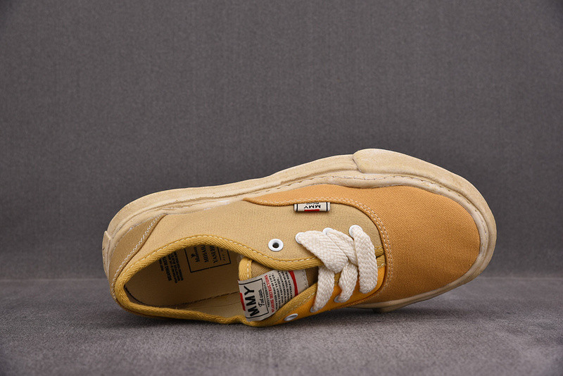 maison mihara yasuhiro sneaker