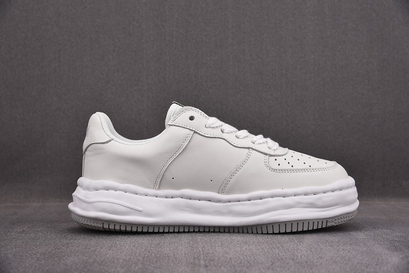 maison mihara yasuhiro sneaker