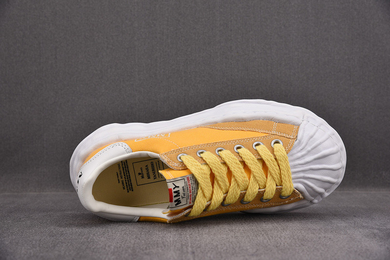 maison mihara yasuhiro sneaker