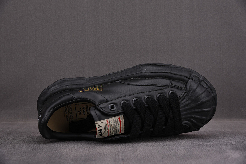 maison mihara yasuhiro sneaker