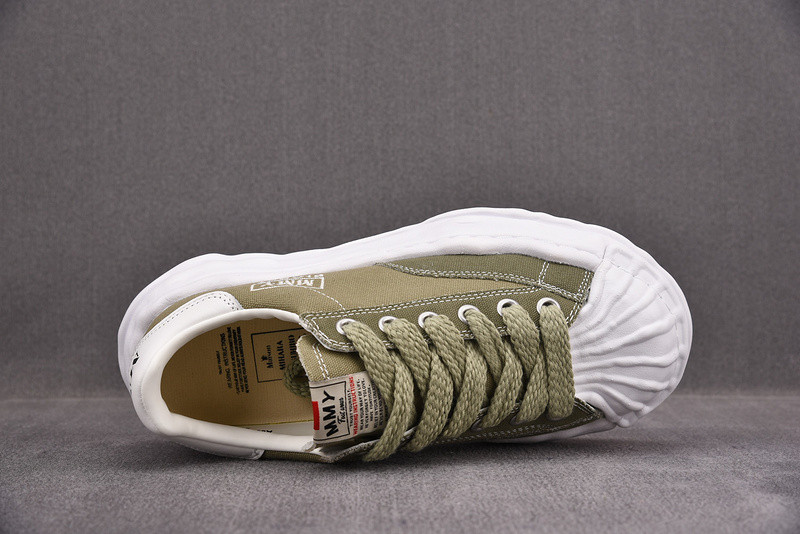 maison mihara yasuhiro sneaker