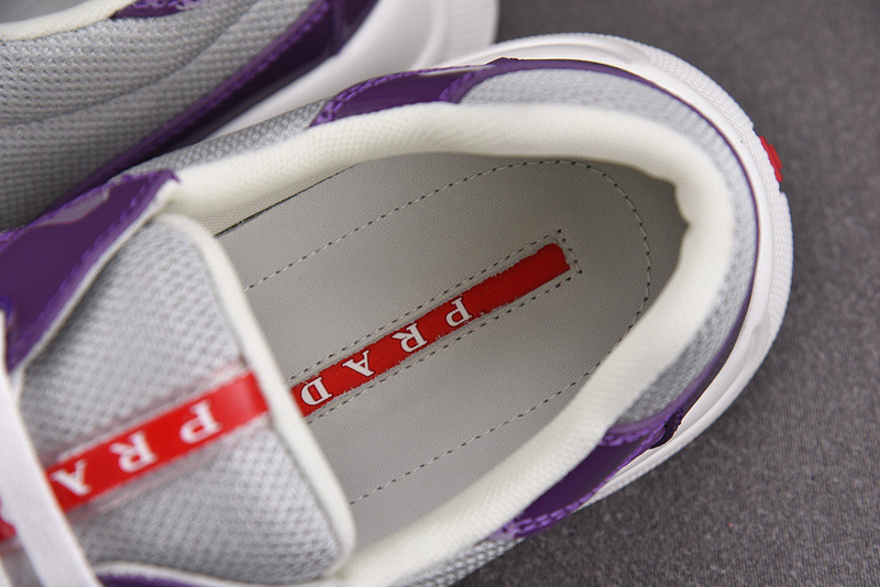 pr sneaker