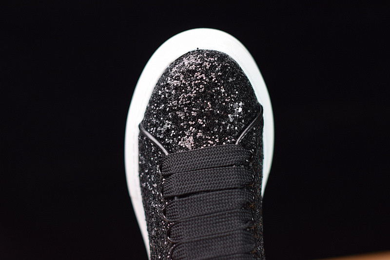 alexer mceen sneakers