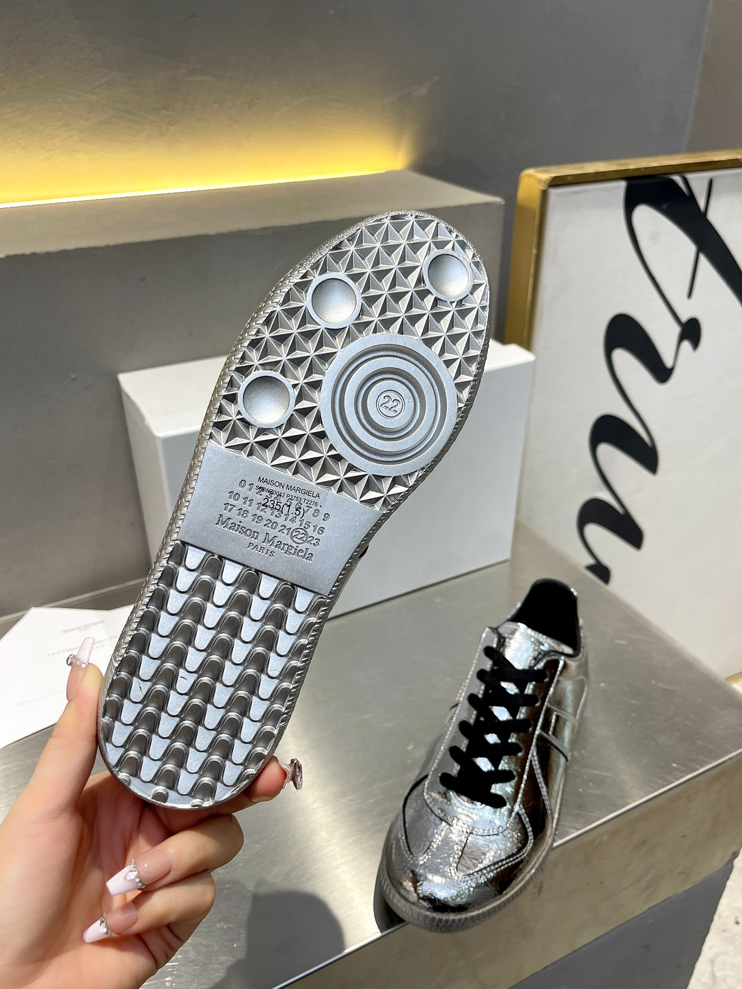 maison margiela sneaker